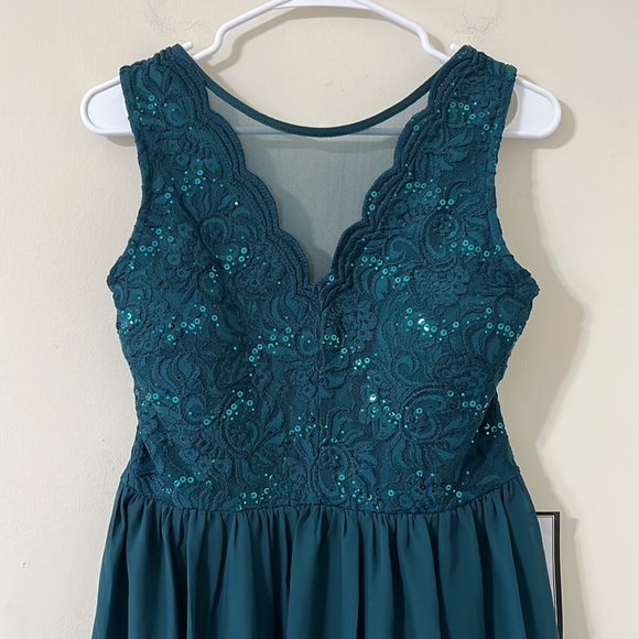 NEW Macy’s Speechless Emerald Green Sequin Lace Fit & Flare Formal Dress Size 13 - Picture 3 of 10